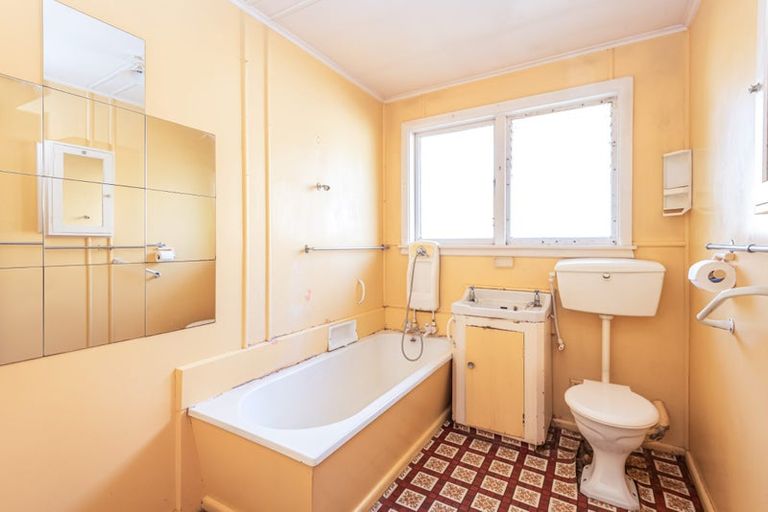 Photo of property in 64 Hudson Street, Bryndwr, Christchurch, 8053