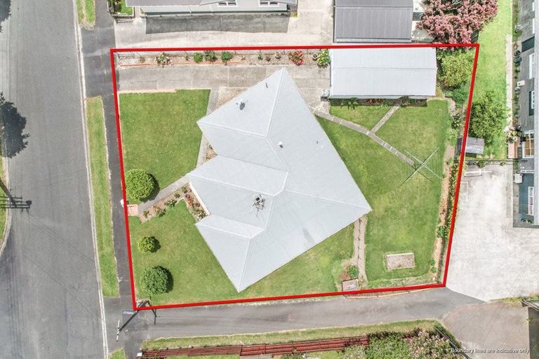 Photo of property in 38 Southsea Crescent, Silverdale, Hamilton, 3216