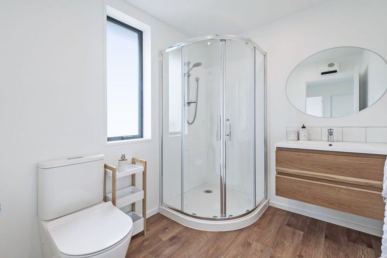 Photo of property in 12 Miromiro Street, Broomfield, Christchurch, 8042