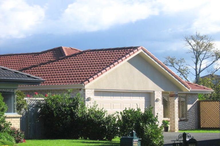 Photo of property in 14 Lantern Court, Henderson, Auckland, 0612
