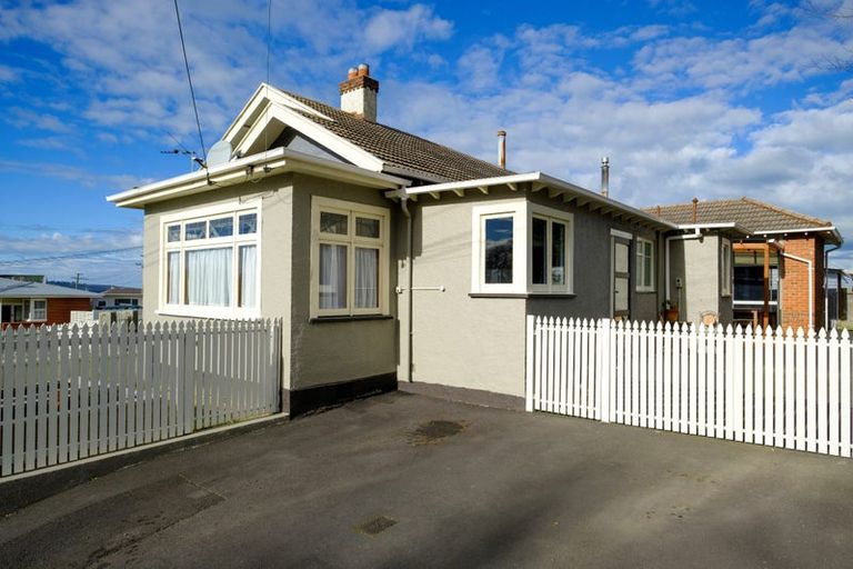 Photo of property in 53 Hawthorn Avenue, Mornington, Dunedin, 9011