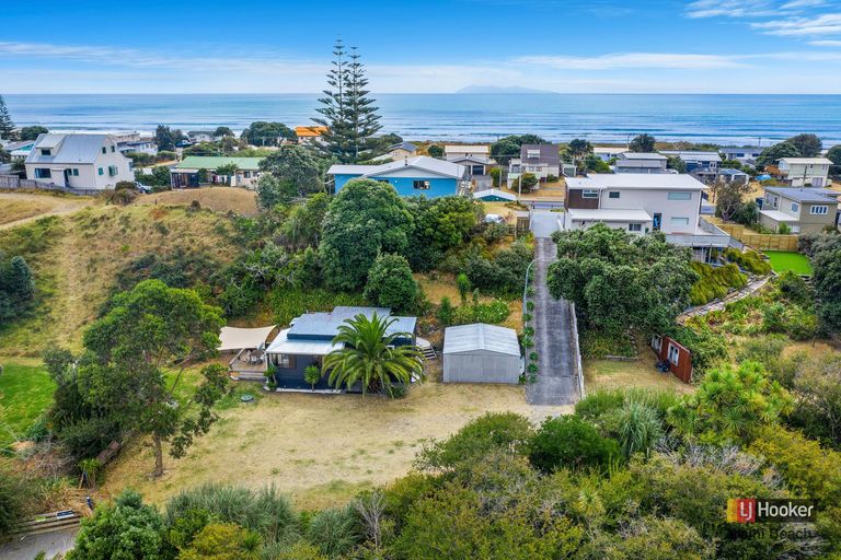 Photo of property in 248b Seaforth Road, Waihi Beach, 3611