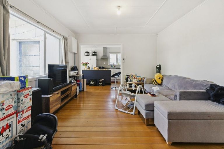 Photo of property in 26 Frances Street, Manurewa, Auckland, 2102