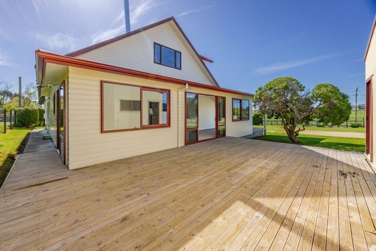 Photo of property in 36 Ellison Street, Otane, 4202