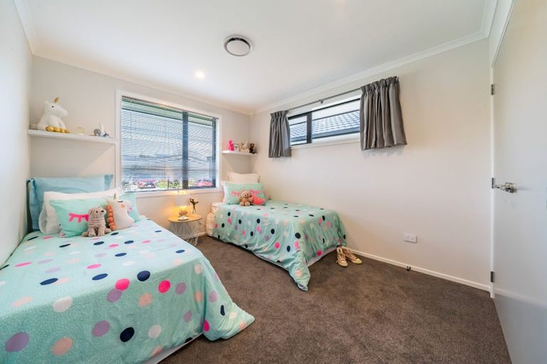 Photo of property in 79 Mawai Hakona Drive, Wallaceville, Upper Hutt, 5018