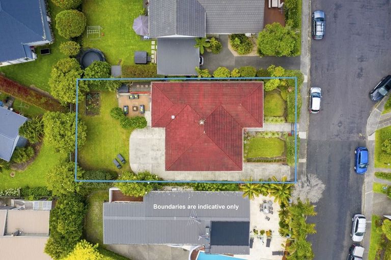 Photo of property in 28 Northumberland Avenue, Belmont, Auckland, 0622