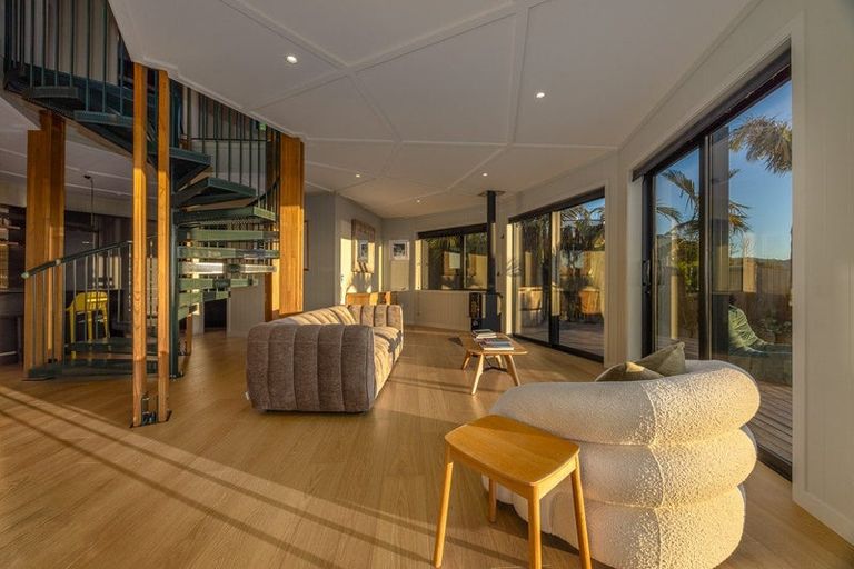 Photo of property in 14 Wilson Way, Waikanae, 5036