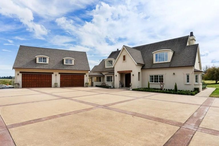 Photo of property in 61c Whatapaka Road, Karaka, Papakura, 2580