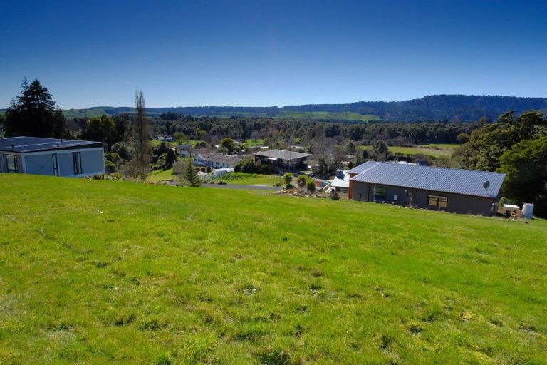 Photo of property in 1 Huia Rise, Ohakune, 4625