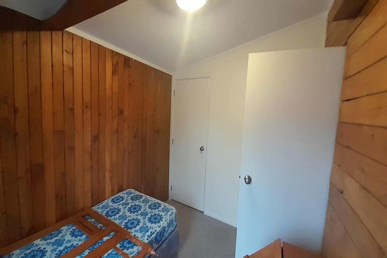 Photo of property in 20 Waimahanga Road, Onerahi, Whangarei, 0110