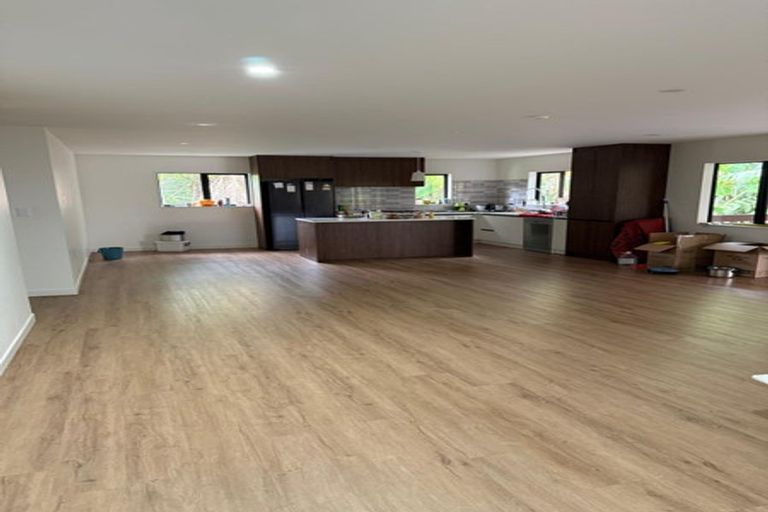 Photo of property in 41a Leo Street, Glen Eden, Auckland, 0602