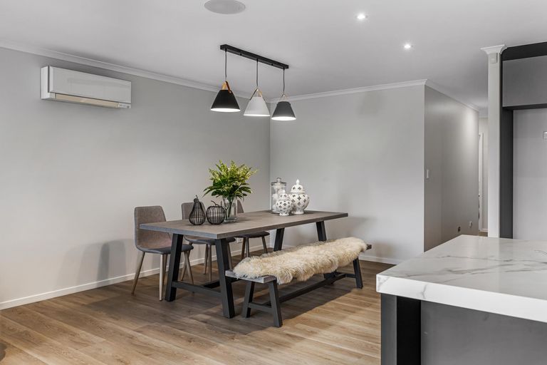 Photo of property in 15 Elliot Street, Howick, Auckland, 2014