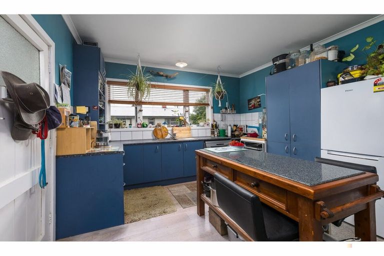 Photo of property in 35 Allan Street, Waimate, 7924