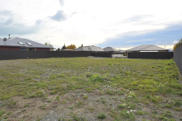 Photo of property in 5 Unwin Place, Twizel, 7901