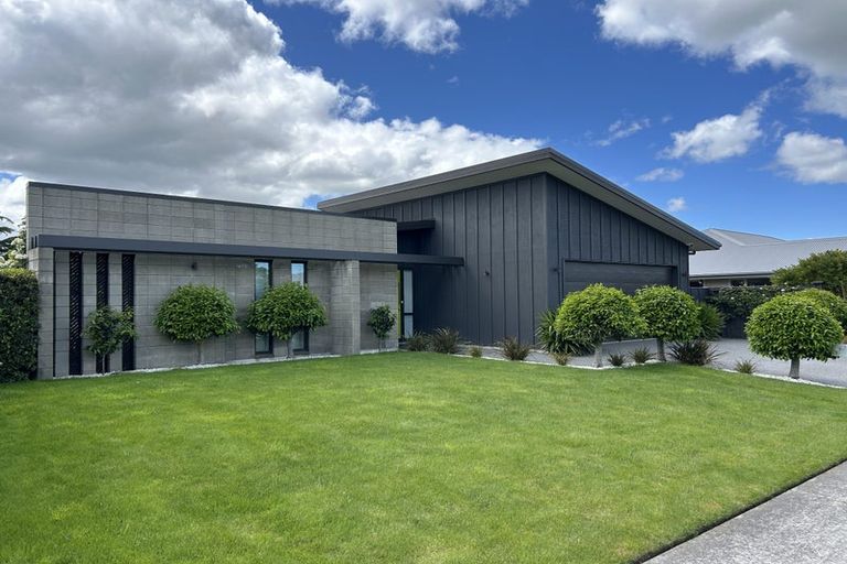 Photo of property in 4 Chedworth Court, Rolleston, 7615