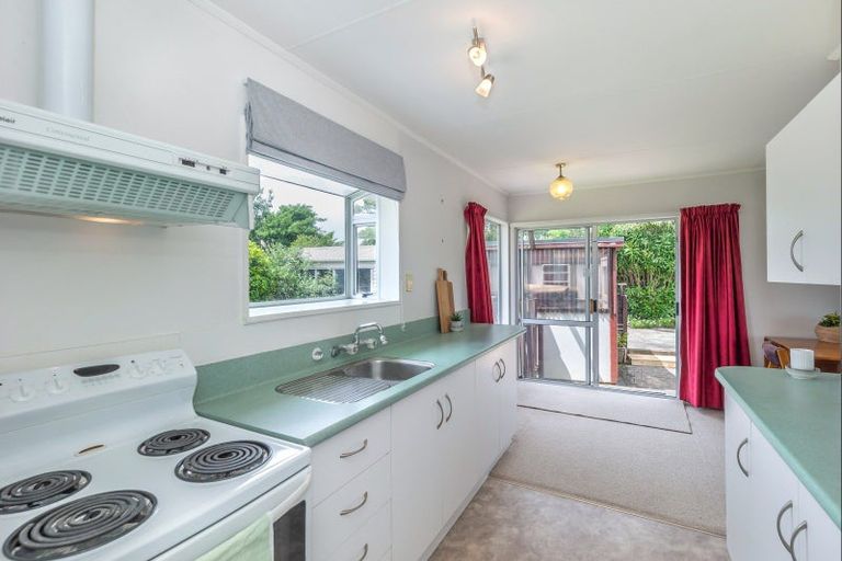 Photo of property in 30 Collingwood Street, Levin, 5510
