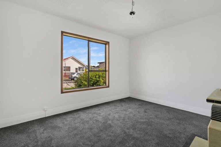 Photo of property in 60 Centre Street, Strathern, Invercargill, 9812