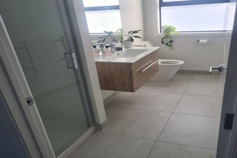 Photo of property in 32 Union Drive, Papamoa, 3118