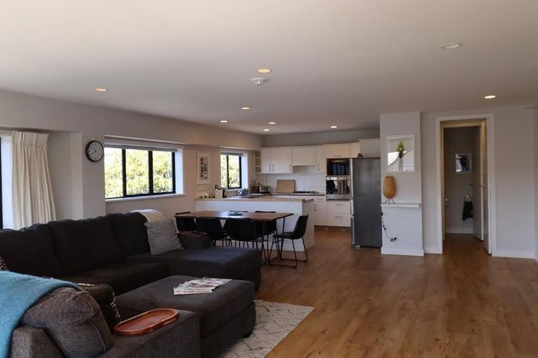 Photo of property in 12/28 Hobson Street, Thorndon, Wellington, 6011