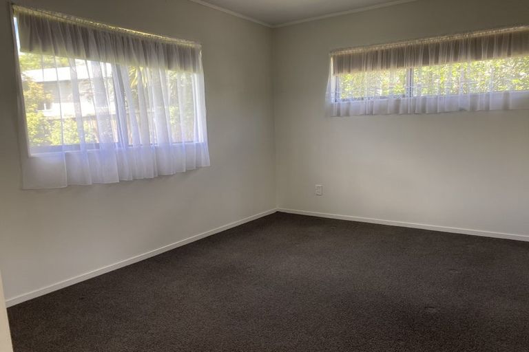 Photo of property in 53b Woodglen Road, Glen Eden, Auckland, 0602
