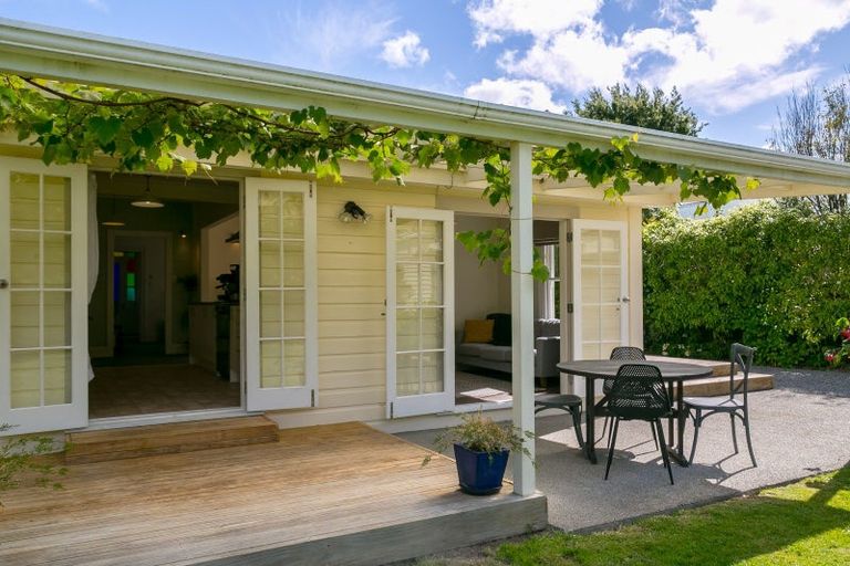 Photo of property in 15 Howard Street, Carterton, 5713