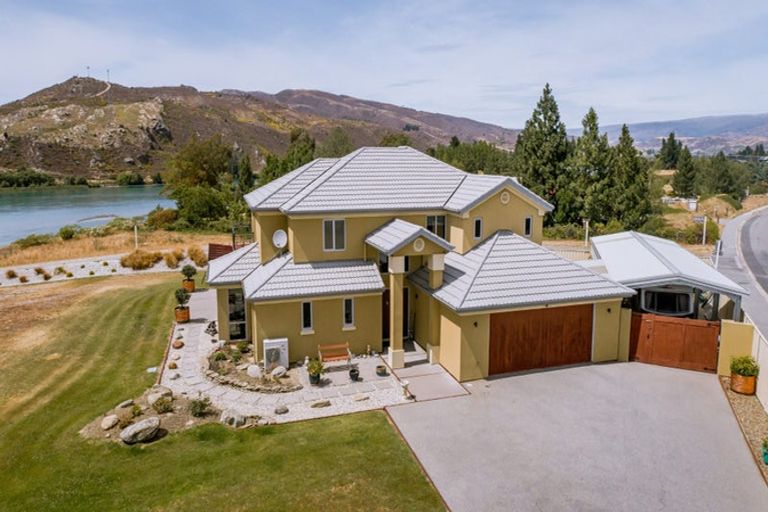 Photo of property in 1 Mckellar Court, Cromwell, 9310