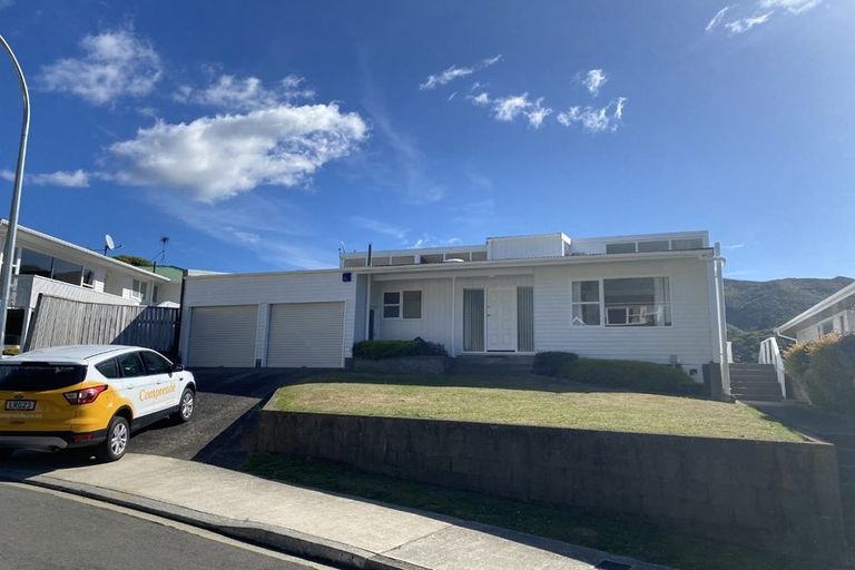 Photo of property in 8 Astor Street, Karori, Wellington, 6012