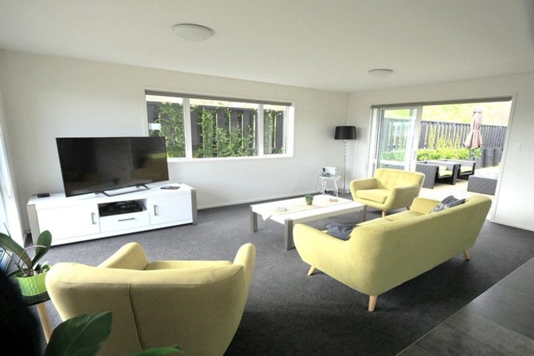 Photo of property in 17 Stile Place, Pukekohe, 2120