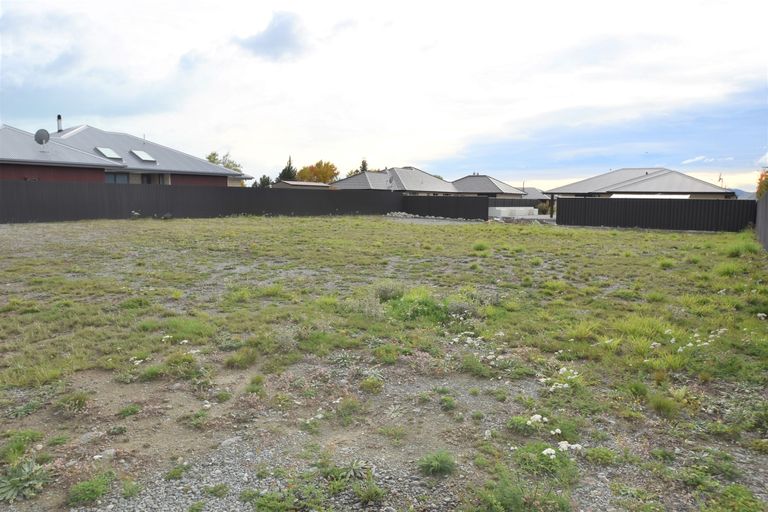 Photo of property in 5 Unwin Place, Twizel, 7901