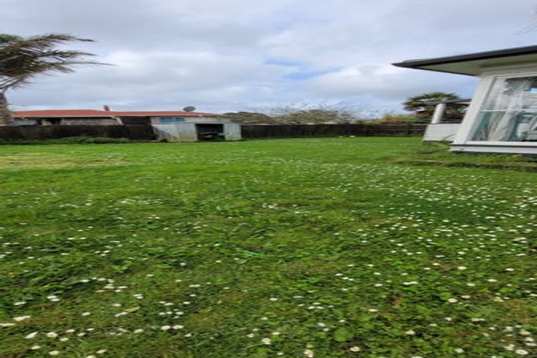 Photo of property in 45 Cargill Street, Papakura, 2110