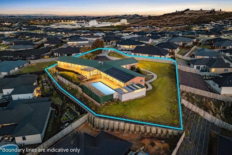 Photo of property in 14 Noble Lane, Pokeno, 2402