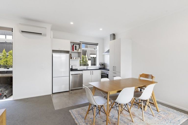 Photo of property in 25 Marine Parade, Hobsonville, Auckland, 0616