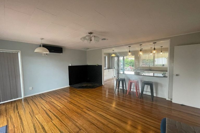 Photo of property in 48 Boundary Road, Clover Park, Auckland, 2019