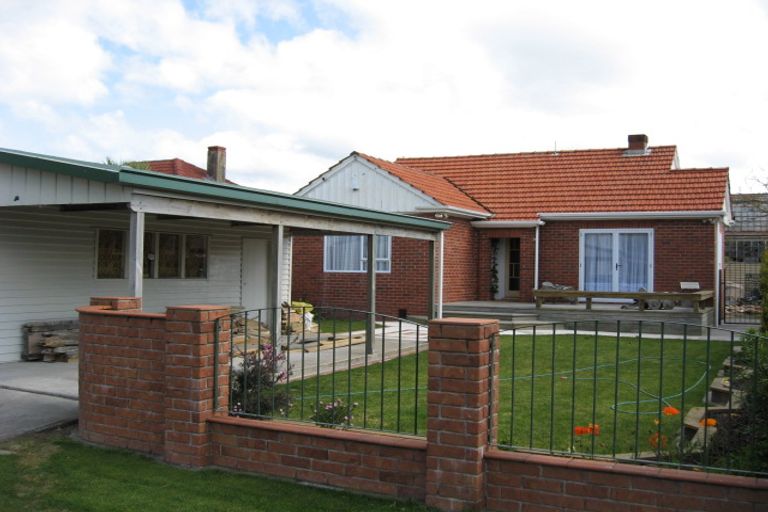 Photo of property in 85 Bell Road, Waiwhetu, Lower Hutt, 5010