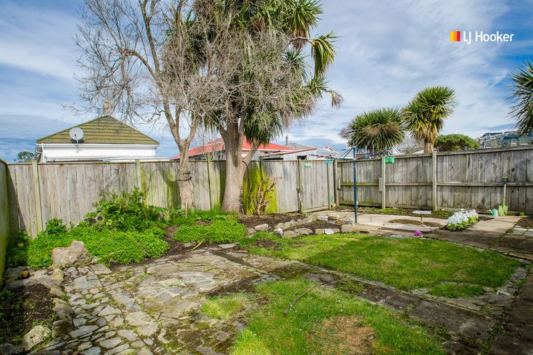 Photo of property in 76 Fawcett Street, South Dunedin, Dunedin, 9012