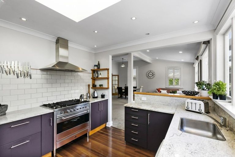 Photo of property in 41 Kenya Street, Ngaio, Wellington, 6035