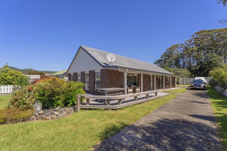 Photo of property in 66 Catherine Crescent, Whitianga, 3510