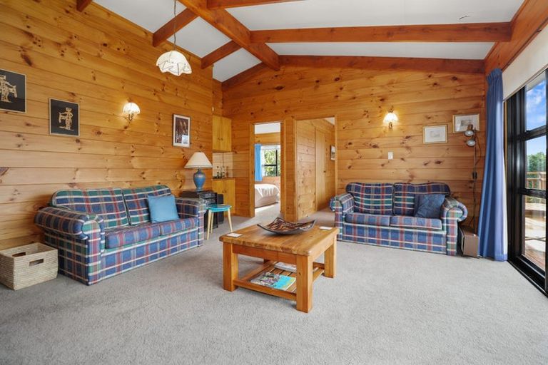 Photo of property in 19 Wharewaka Road, Wharewaka, Taupo, 3330