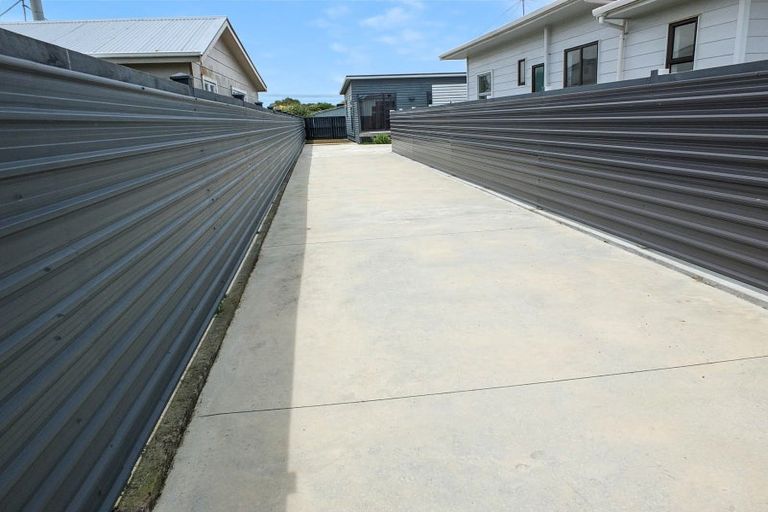 Photo of property in 1a Warren Street, Foxton Beach, 4815