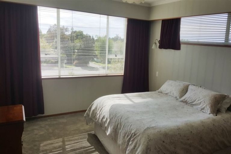 Photo of property in 11 Oxford Street, Waimate, 7924