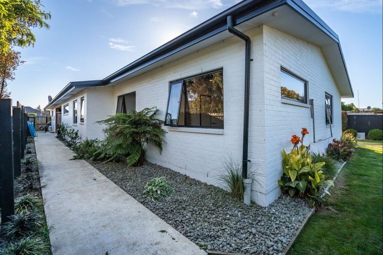 Photo of property in 29 Newbrook Terrace, Darfield, 7510