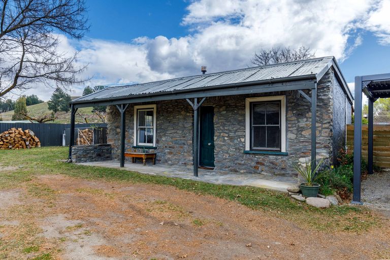 Photo of property in 171 Manuherikia Road, Letts Gully, Alexandra, 9393