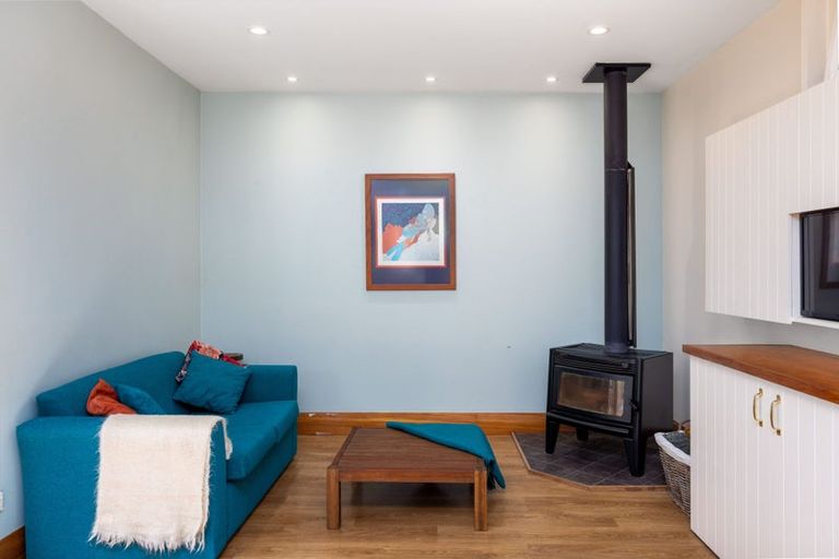 Photo of property in 4 Ripon Street, Lyttelton, 8082