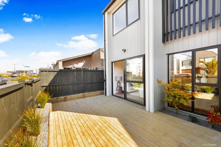 Photo of property in 72 Tahetoka Street, Westgate, Auckland, 0814