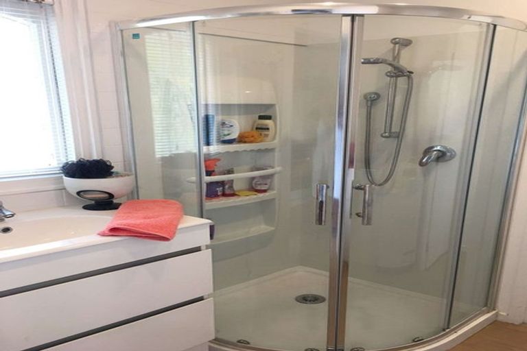 Photo of property in 10/1 Glen Road, Browns Bay, Auckland, 0630