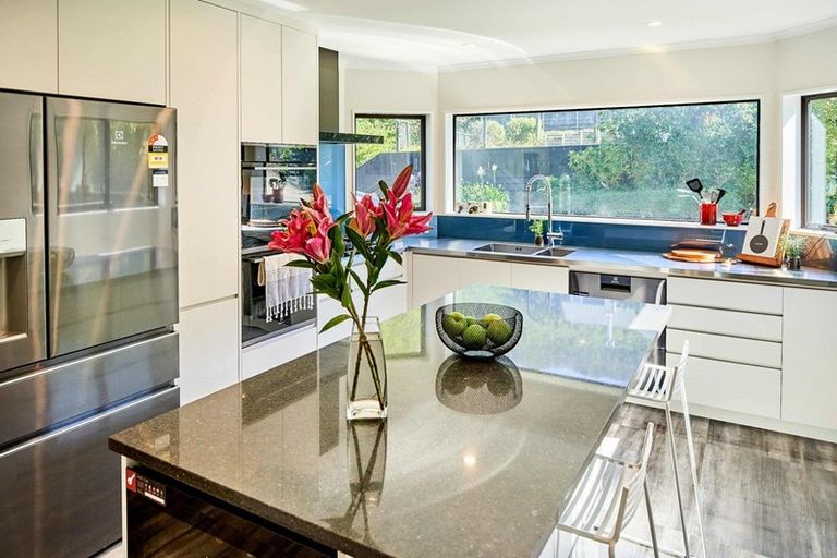 Photo of property in 7 Ridvan Grove, Ngaio, Wellington, 6035