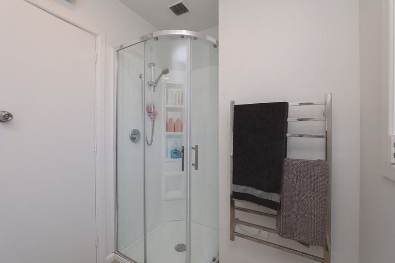 Photo of property in 80 Pacific Road, North New Brighton, Christchurch, 8083