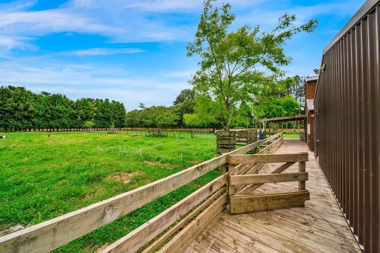 Photo of property in 334 Waitara Road, Huirangi, Waitara, 4382