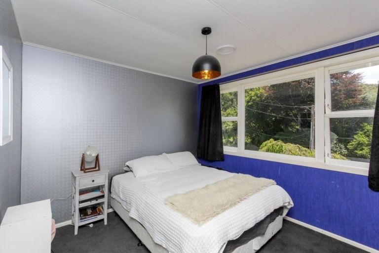 Photo of property in 174 Huatoki Street, Upper Vogeltown, New Plymouth, 4310