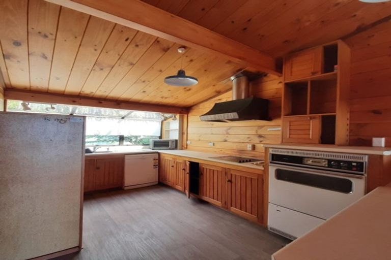 Photo of property in 7 Cyclades Place, Shelly Park, Auckland, 2014